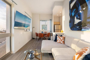1-Bed Beachfront Oasis with Stunning Ocean Views!